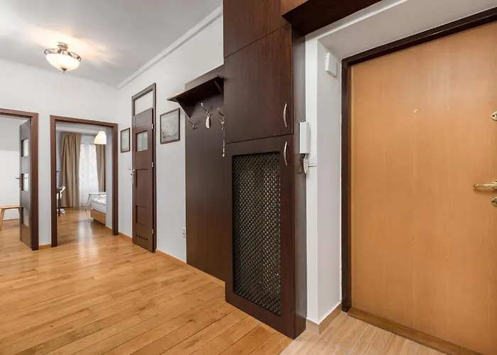 Mariensztat By Your Freedom * Warsaw